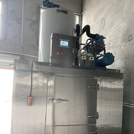 6噸片冰機(jī)大型不銹鋼交付河南商丘某食品廠