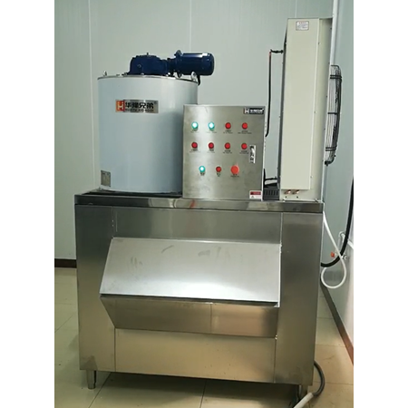 1噸片冰機(jī)交付河南某食品廠